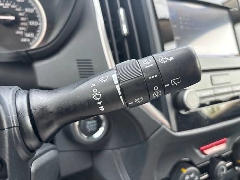 Used 2021 Subaru Forester Premium AWD/4WD image 25