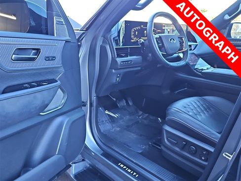 Used 2025 INFINITI QX80 Autograph w/ Autograph Exterior Package image 10