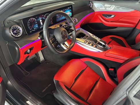 Used 2022 Mercedes-Benz AMG GT 43 image 2