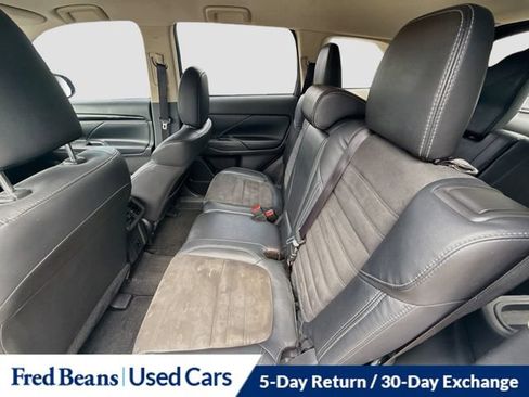 Used 2020 Mitsubishi Outlander SE AWD/4WD image 29