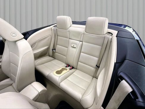 Used 2012 Volkswagen Eos Komfort FWD image 20
