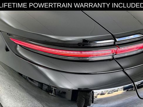 Used 2025 Porsche Panamera 4 w/ Premium Package AWD/4WD image 42