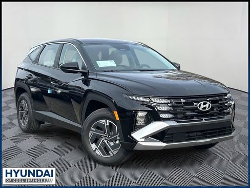 New 2026 Hyundai Tucson Blue SE w/ Tow & Go Package image 1