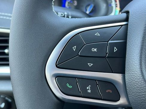 New 2026 Chrysler Pacifica Select FWD image 20