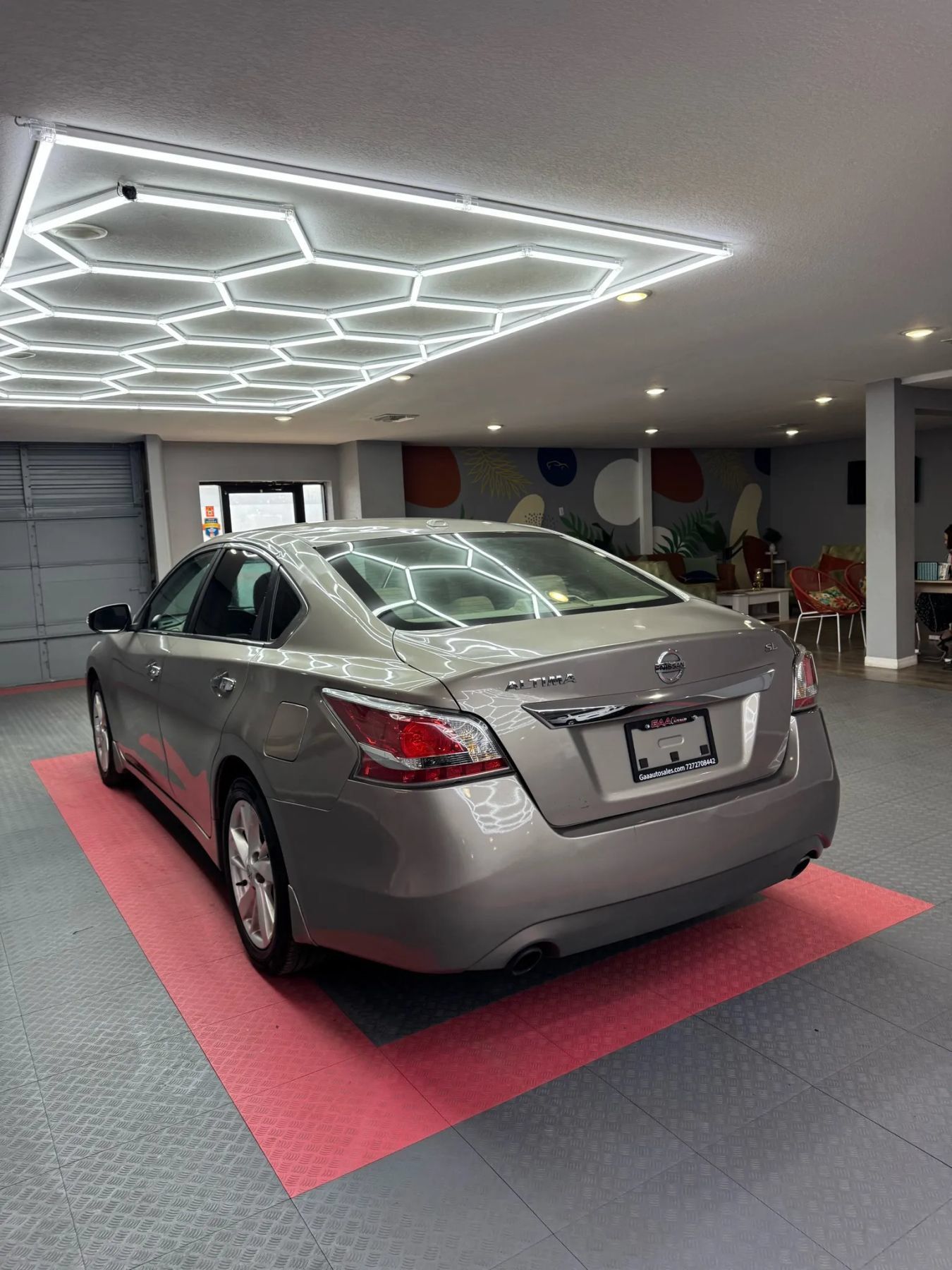 Used 2015 Nissan Altima 2.5 SL w/ Technology Package FWD image 5