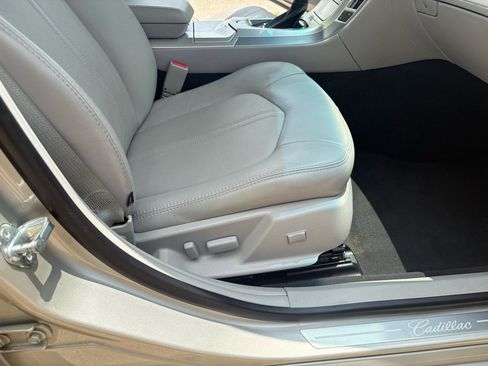 Used 2013 Cadillac CTS Luxury RWD image 26