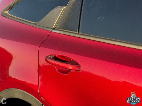 Used 2022 Kia Sorento S w/ Panoramic Sunroof Package image 9