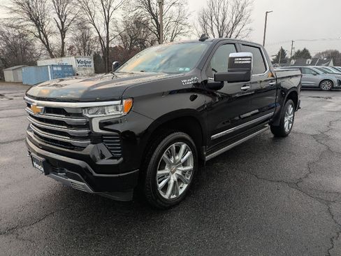 Certified 2025 Chevrolet Silverado 1500 High Country w/ High Country Premium Package image 3