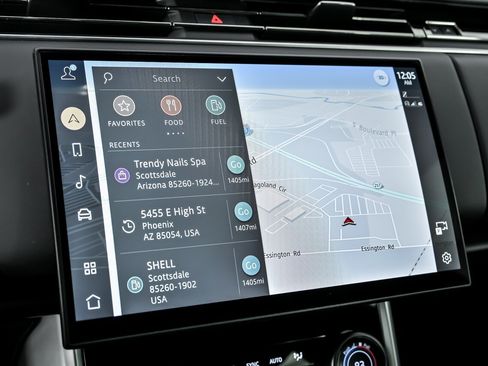 Used 2023 Land Rover Range Rover SV image 35