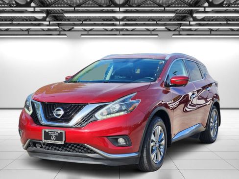 Used 2018 Nissan Murano SL w/ Moonroof Package image 5