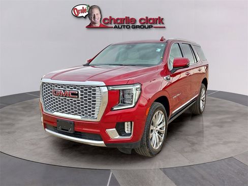 Used 2023 GMC Yukon Denali w/ Max Trailering Package image 1
