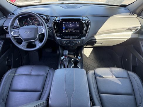 Used 2023 Chevrolet Traverse RS w/ LPO, Floor Liner Package image 22
