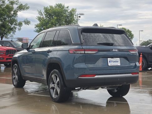 New 2026 Jeep Grand Cherokee Limited RWD image 3