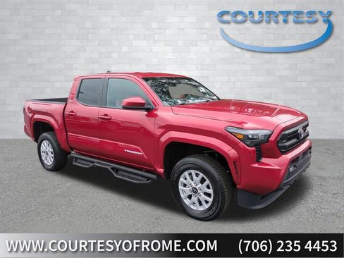 Used 2024 Toyota Tacoma SR5 image 1