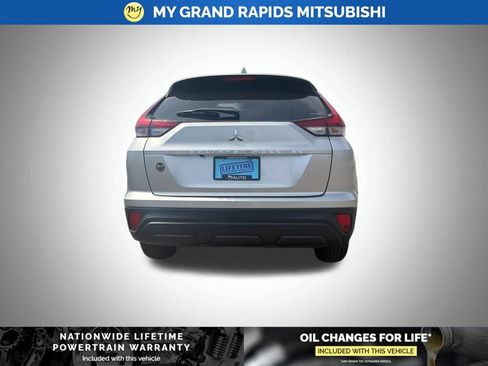 New 2026 Mitsubishi Eclipse Cross ES AWD/4WD image 4