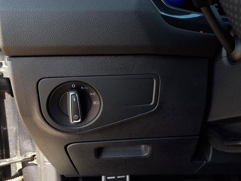 Certified 2023 Volkswagen Tiguan SE R-Line image 16