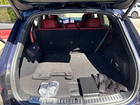New 2026 Genesis GV70 2.5T Sport Prestige AWD/4WD image 14