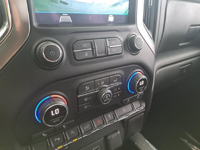 Used 2022 Chevrolet Silverado 1500 RST AWD/4WD image 12