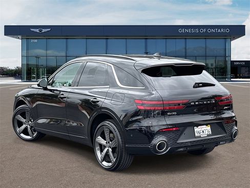 Used 2025 Genesis GV70 3.5T Sport w/ Sport Advanced Package image 2