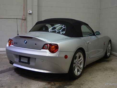 Used 2003 BMW Z4 3.0i image 6
