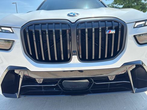 Used 2025 BMW X7 M60i w/ Executive Package AWD/4WD image 5
