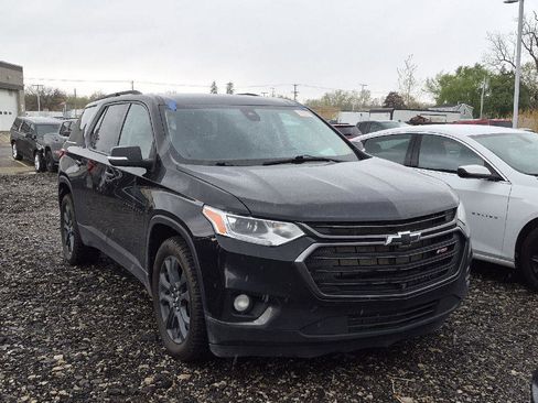 Used 2021 Chevrolet Traverse RS AWD/4WD image 2