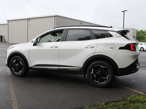 New 2026 Kia Sportage EX w/ EX Panorama Roof Package AWD/4WD image 5