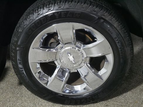 Used 2017 Chevrolet Silverado 1500 LTZ w/ Sport Package image 15