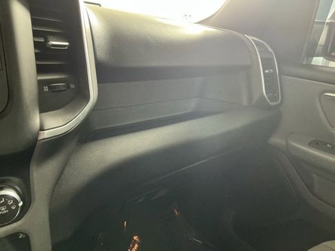 Used 2022 RAM 1500 Big Horn image 39