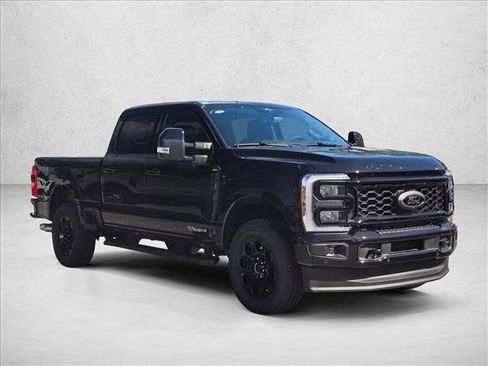 New 2026 Ford F250 Lariat w/ Black Appearance Package image 5
