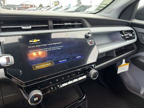 New 2027 Chevrolet Bolt LT w/ Comfort Package image 23