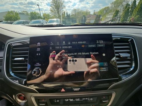 Used 2023 Honda Passport EX-L image 12