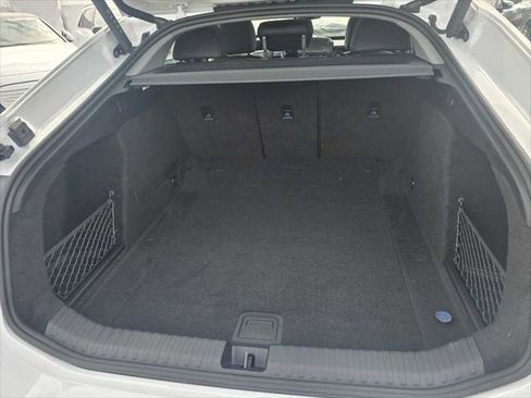 New 2025 Audi A6 e-tron Premium image 13