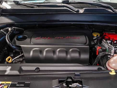 Used 2020 Jeep Compass Latitude image 29