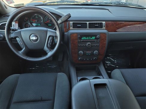 Used 2009 Chevrolet Tahoe LT w/ Convenience Package image 15