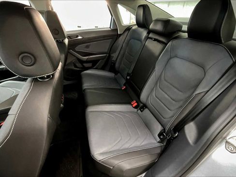 New 2025 Volkswagen Jetta SEL image 12