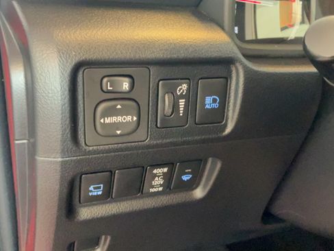 Used 2022 Toyota 4Runner TRD Sport w/ Technology Package AWD/4WD image 18