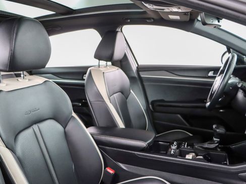 Used 2025 Kia K5 GT-Line w/ GT-Line Premium Package image 28