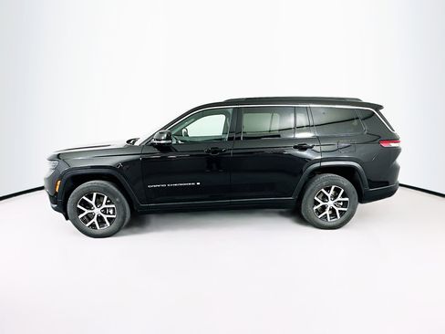 Used 2024 Jeep Grand Cherokee L Limited w/ Luxury Tech Group II image 4