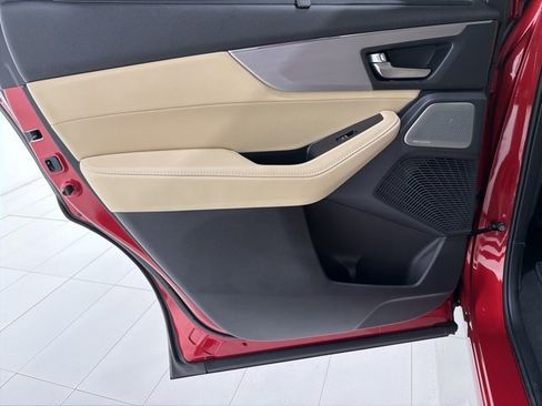 Certified 2025 Acura MDX w/ Technology Package image 15