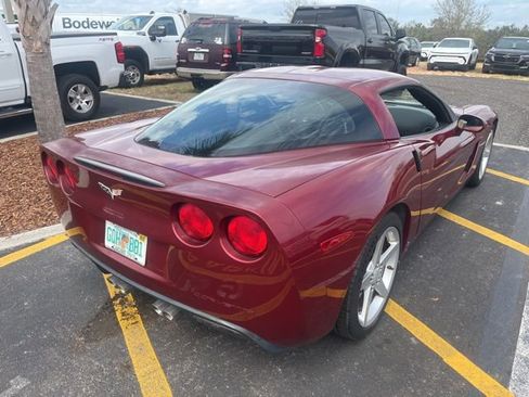Used 2007 Chevrolet Corvette Coupe w/ Preferred Equipment Group image 6