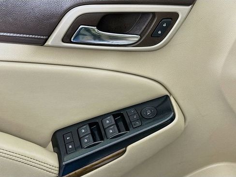 Used 2019 GMC Yukon Denali w/ Denali Ultimate Package image 19