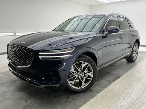 Used 2025 Genesis GV70 2.5T image 1