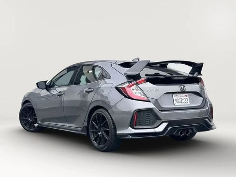 Used 2018 Honda Civic Sport Touring image 4