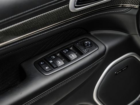 Used 2018 Jeep Grand Cherokee Trackhawk image 94