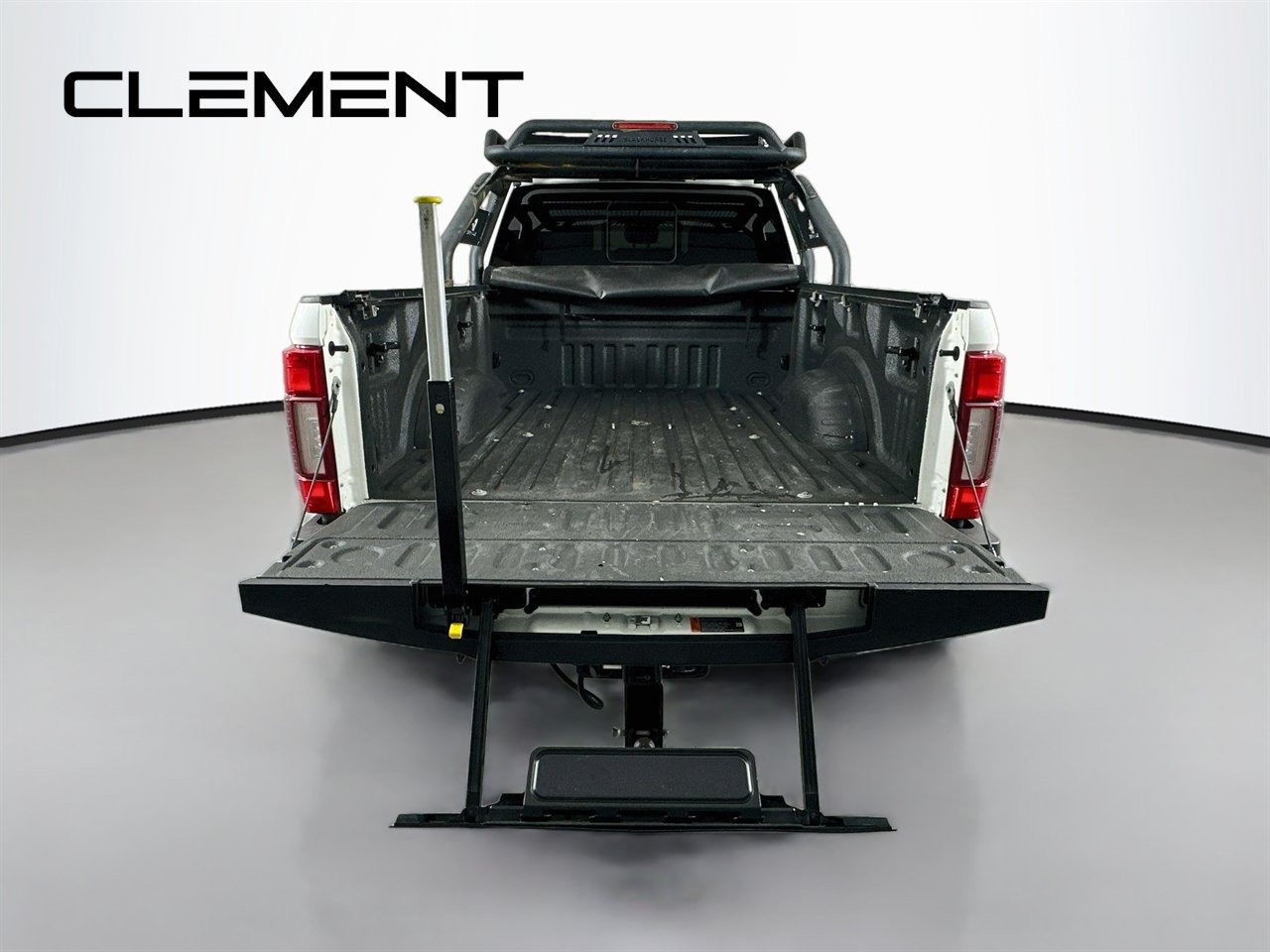 Used 2022 Ford F250 King Ranch w/ Tremor Off-Road Package AWD/4WD image 11