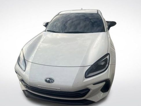 Used 2025 Subaru BRZ Limited image 2