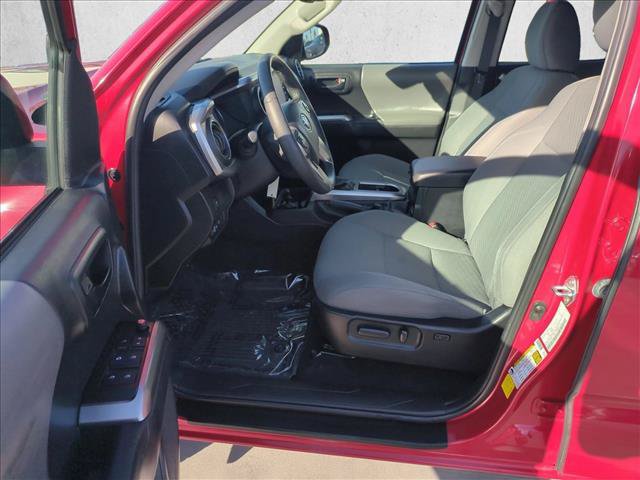 Used 2022 Toyota Tacoma SR5 w/ Black Out Package (TMS) RWD image 15