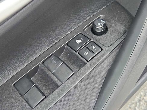 New 2026 Toyota Corolla SE FWD image 11