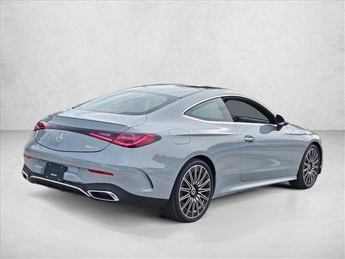 New 2026 Mercedes-Benz CLE 300 4MATIC Coupe image 2